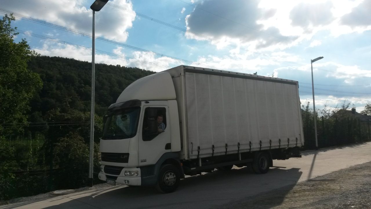 LKW der Firma FRIESEN int. Spedition & Express Logistik e.K.